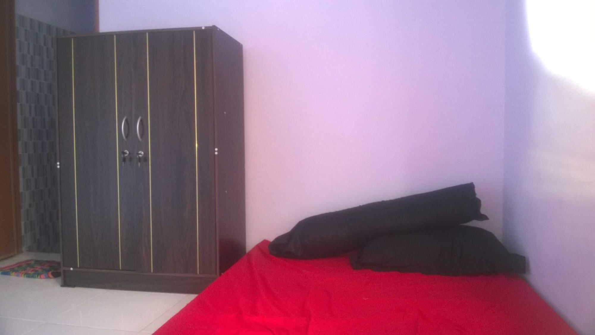 Mentari Kost Bed & Breakfast Banyuwangi  Dış mekan fotoğraf